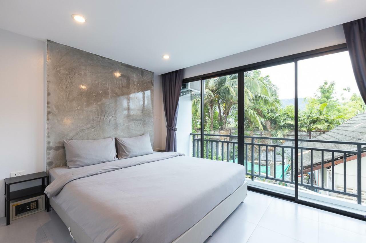 Minimal House Patong (Adults Only) Hostel Exterior photo